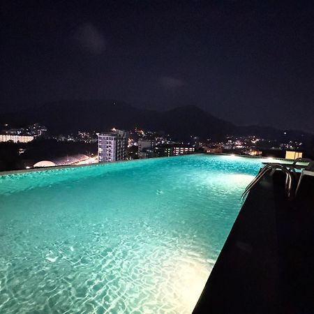 Zephyr Grand Hotel Patong Εξωτερικό φωτογραφία