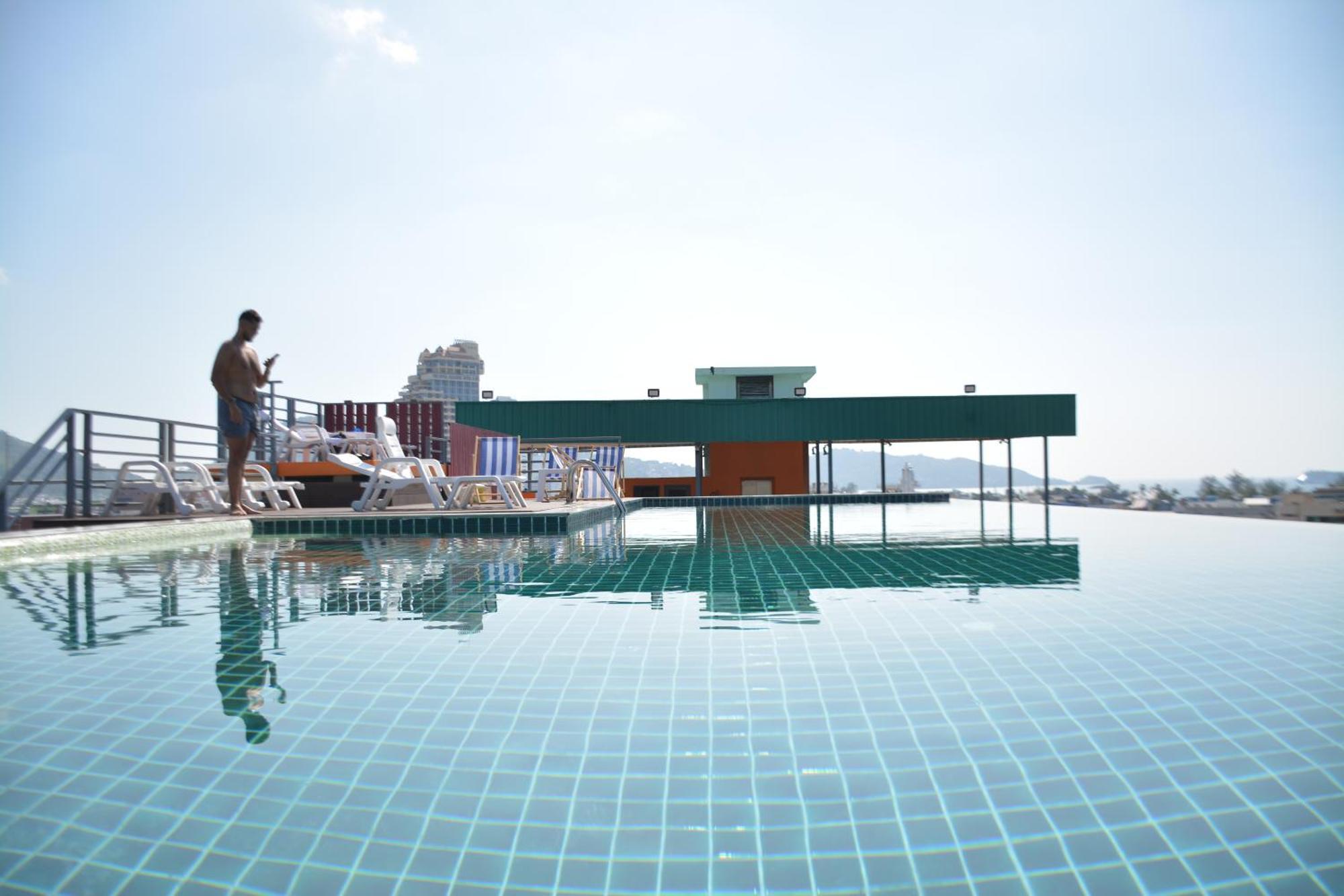 Zephyr Grand Hotel Patong Εξωτερικό φωτογραφία