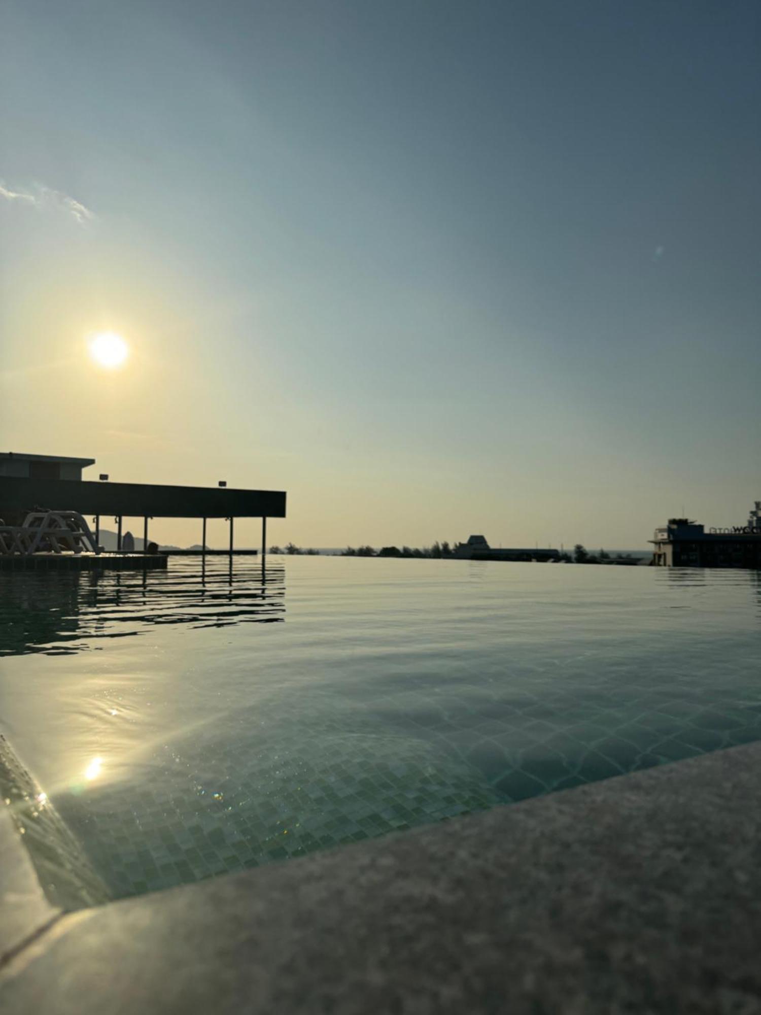 Zephyr Grand Hotel Patong Εξωτερικό φωτογραφία