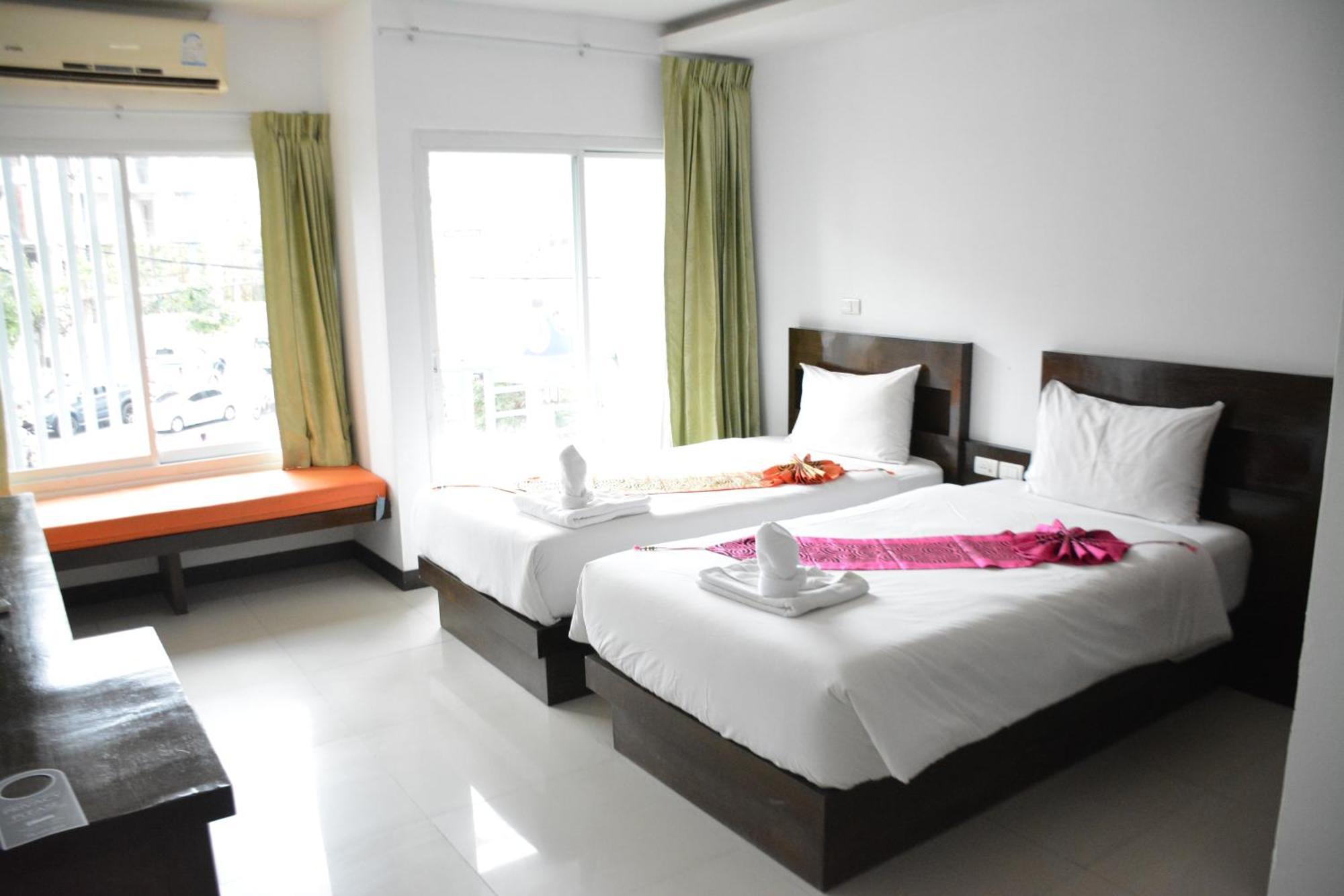 Zephyr Grand Hotel Patong Εξωτερικό φωτογραφία