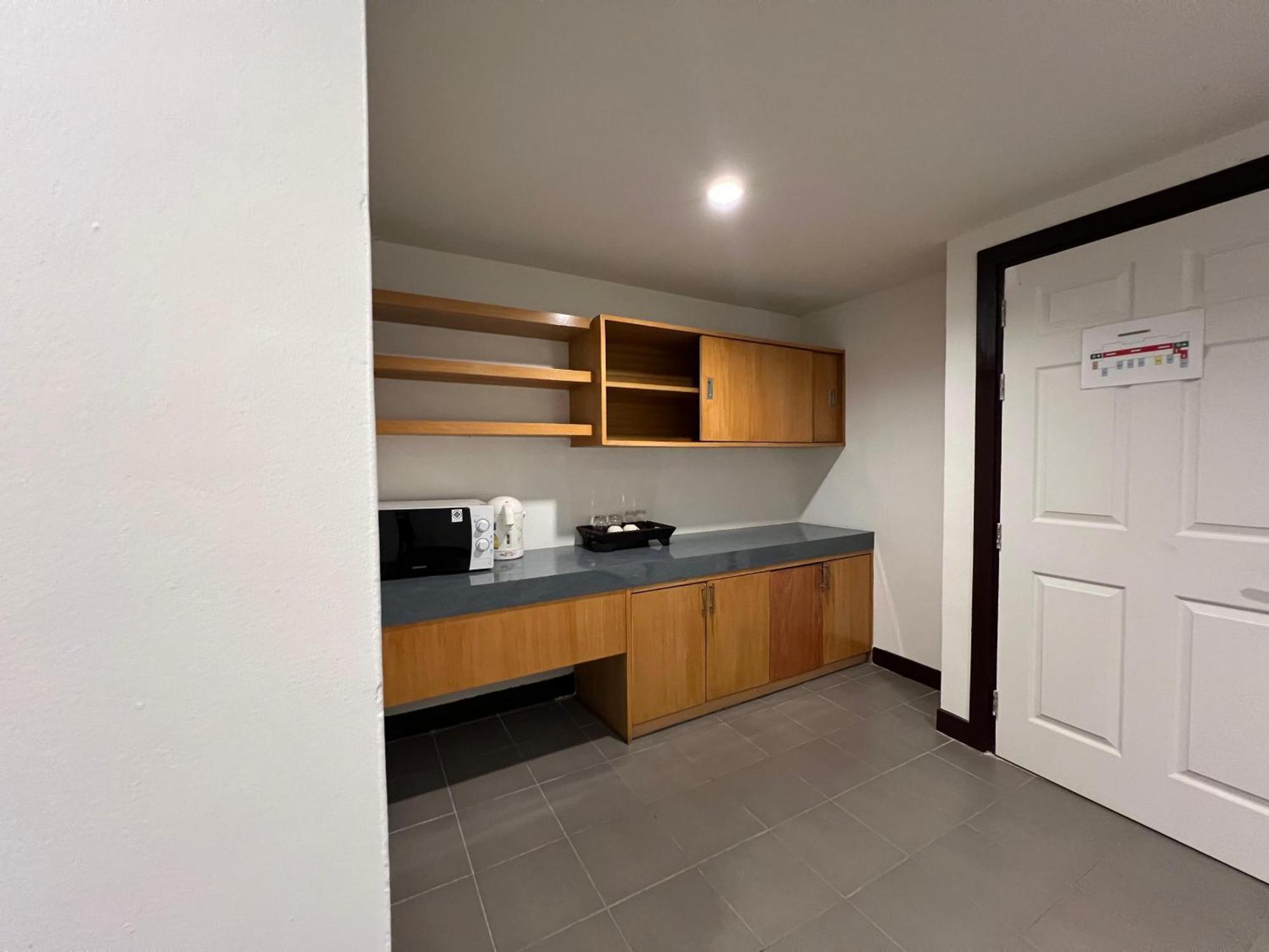 Zephyr Grand Hotel Patong Εξωτερικό φωτογραφία