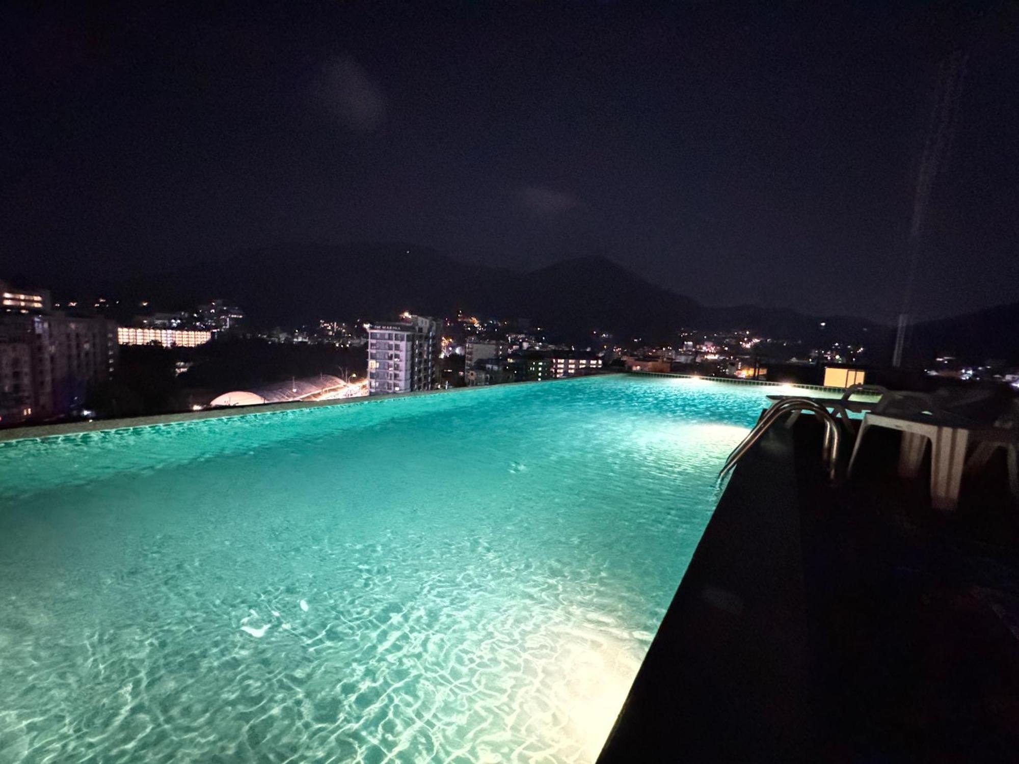 Zephyr Grand Hotel Patong Εξωτερικό φωτογραφία